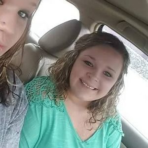 Meet your Posher, Natasha